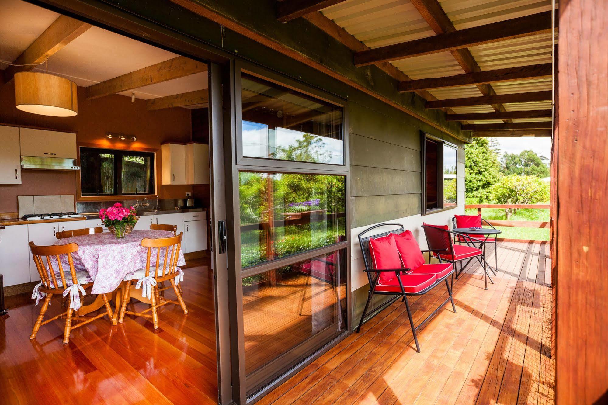 Relax A Lodge Kerikeri Exterior photo